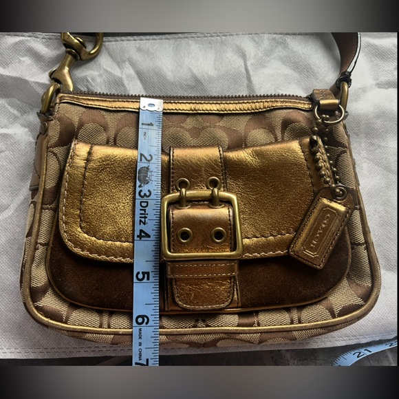 Coach Brown and Gold Shoulder Bag - Picture 3 of 11